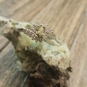 Gorgeous Peridot ring